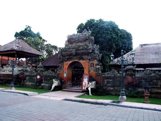 Puri Wisnu Bungalow Maison d'hôtes *